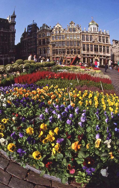 WT 2000 261-21 Belgium Brussels.jpg